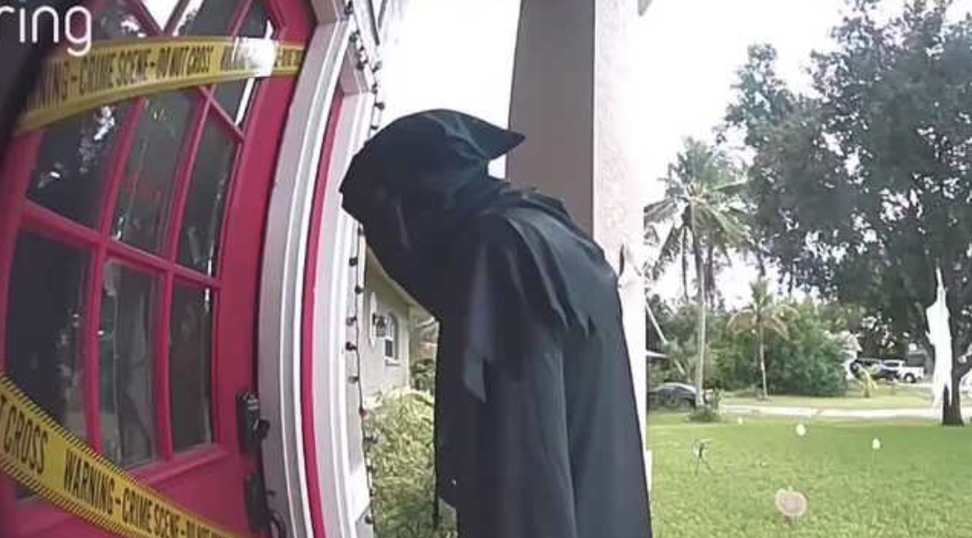 Child dressed as Grim Reaper startles Florida neighbors — WLWT 5 (Cincinnati)